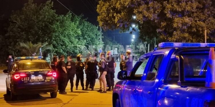 Barrio Monseñor Zaspe: al menos 10 tiros, vainas 9 mm y un conflicto familiar que tiene en vilo al sector