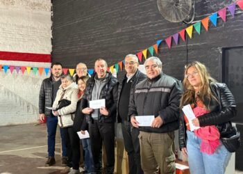 Calvo recorrió las instalaciones del Club 9 de Julio