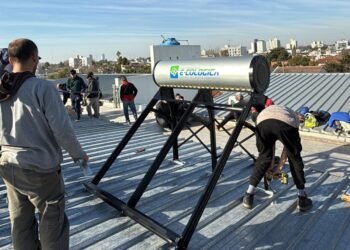 Instalaron un colector solar en una escuela de Rafaela