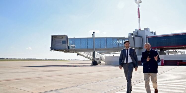 Provincia financiará la renovación de la pista del Aeropuerto de Rosario