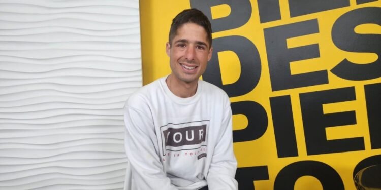 Agustín Pecantet, el “Forrest Gump” rafaelino, completó 800 km solidarios