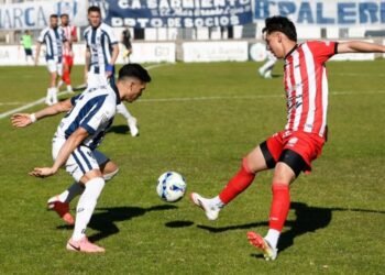 El 9 rescató un valioso empate en Santiago del Estero