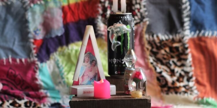 Persistir en el ritual: arte y ofrendas en una noche colectiva