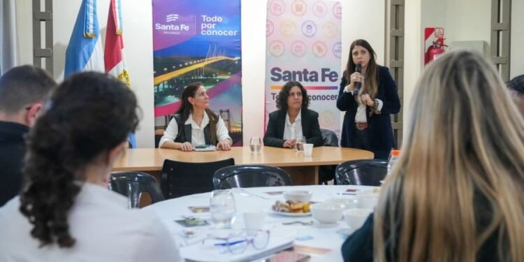 Santa Fe impulsa inversiones en turismo productivo con apoyo a emprendedores