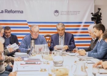 La Convención Reformadora inicia la etapa de dictámenes