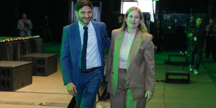 Pullaro: “Necesitamos que nos permitan hacer lo que sabemos: producir, trabajar y mostrar un camino diferente para poder salir adelante”