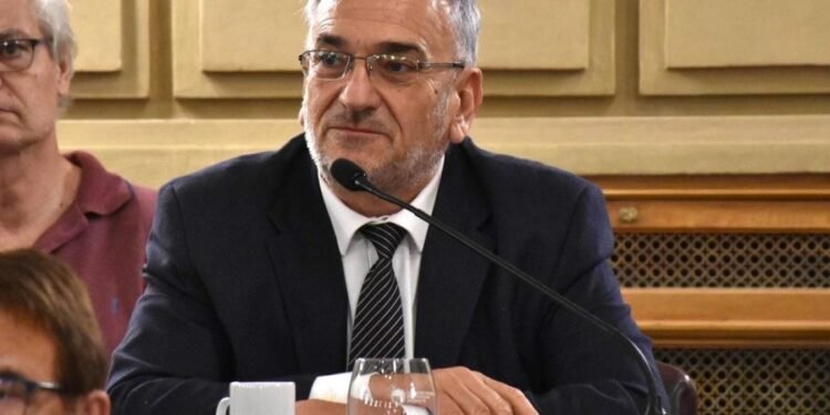 Calvo participó de reuniones de comisiones y de la sesión de la convención reformadora de la Provincia de Santa Fe