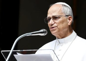 Cumbre Putin-Trump: el Papa León XIV exhorta a “no resignarnos a la lógica del conflicto y las armas“