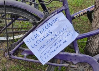 Un gesto anónimo que pedalea hacia la solidaridad