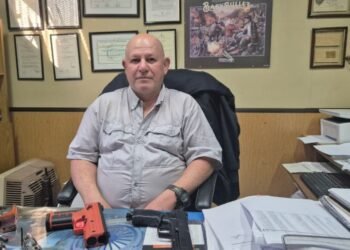 Inseguridad en la ciudad: ¿son una opción las armas no letales para los ciudadanos?