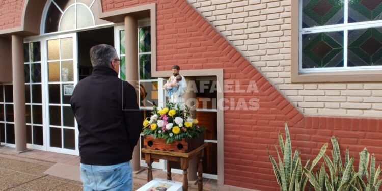 La celebración de San Cayetano ya se vive a pleno en la Parroquia de barrio Amancay