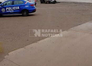 Accidente en la Ruta 34: un auto chocó contra un camión estacionado