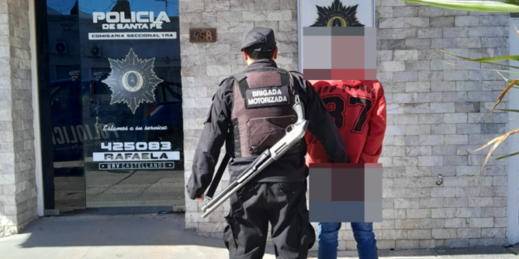 Ojo al piojo: detuvieron a un hombre con elementos de dudosa procedencia