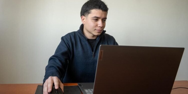 “Debía materias de 2022 y gracias a Quedate hoy estoy empezando la carrera de Derecho”