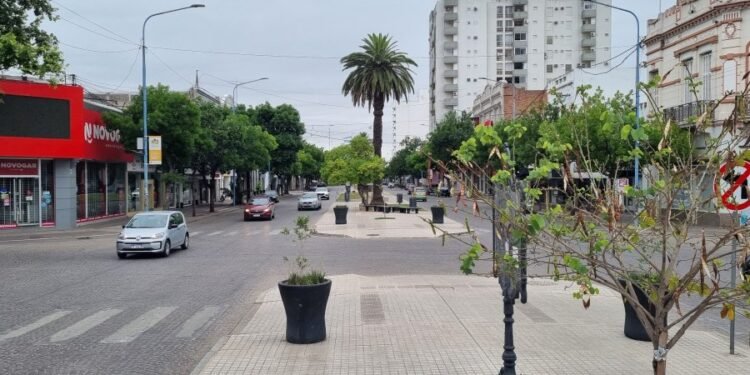 Estrategias de los rafaelinos ante la crisis: 3 de cada 10 hogares usa ahorros para llegar a fin de mes