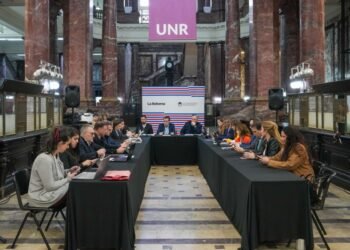 La Comisión Redactora trabaja en el texto definitivo de la Nueva Constitución