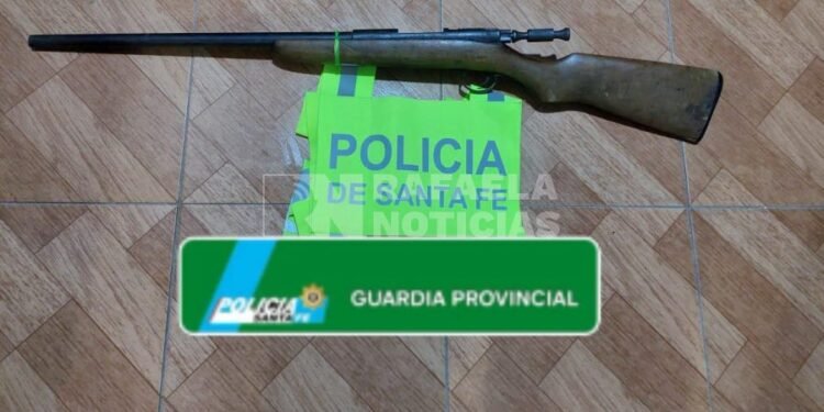 Escopeta sin papeles: control vehicular en San Cristóbal terminó con un secuestro