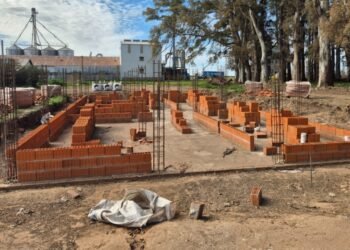 Programa de Obras Urbanas: el Gobierno Provincial y la Comuna de Christophersen construyen la Plaza del Poncho Santafesino