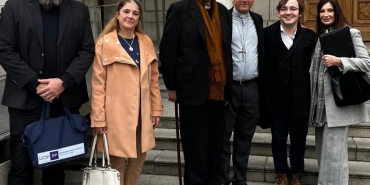 Los Obispos de Santa Fe piden incluir a la Iglesia Católica en la reforma constitucional