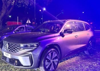 Macua presentó en Santa Fe la nueva gama alta de Renault: diseño, tecnología y seguridad