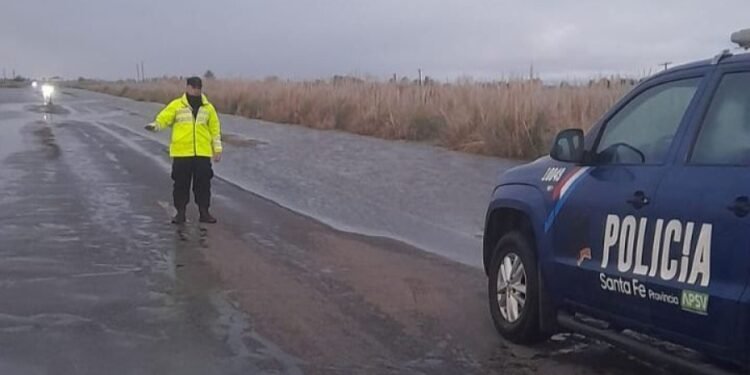 Las lluvias complicaron rutas en Santa Fe: cortes y desvíos en puntos clave