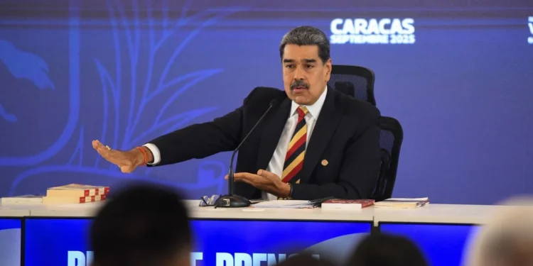 Tensión con Guyana Maduro advirtió que Venezuela está lista para la lucha armada ante el despliegue militar de Estados Unidos