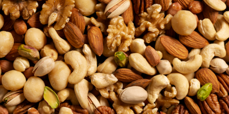 Frutos secos: aliados para el corazón en cualquier momento del día