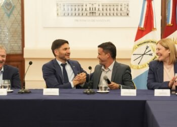 Pullaro y Scaglia firmaron junto a Schiaretti un convenio para poner en valor el predio de la Colonia de Vacaciones de Santa Fe en Alta Gracia