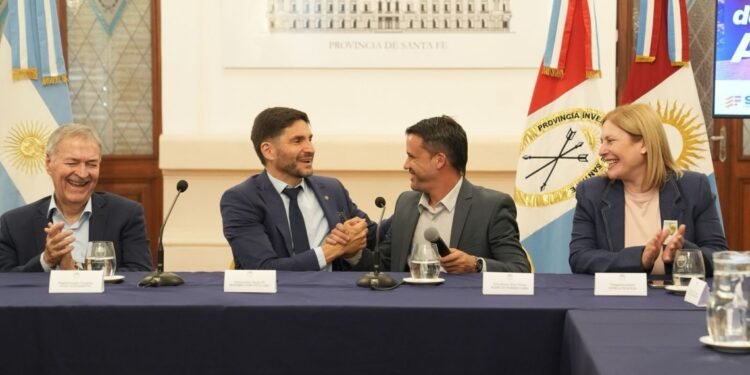 Pullaro y Scaglia firmaron junto a Schiaretti un convenio para poner en valor el predio de la Colonia de Vacaciones de Santa Fe en Alta Gracia