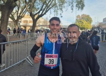 Por segundo año consecutivo, Álvaro Nocenti ganó la Media Maratón 21 k de Rafaela