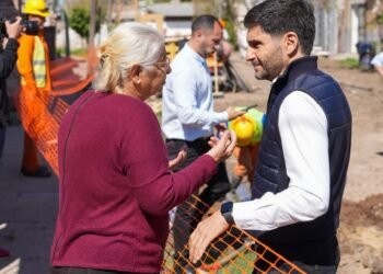 Pullaro supervisó obras en barrio San Lorenzo, donde Provincia invierte más de $ 2.083 millones