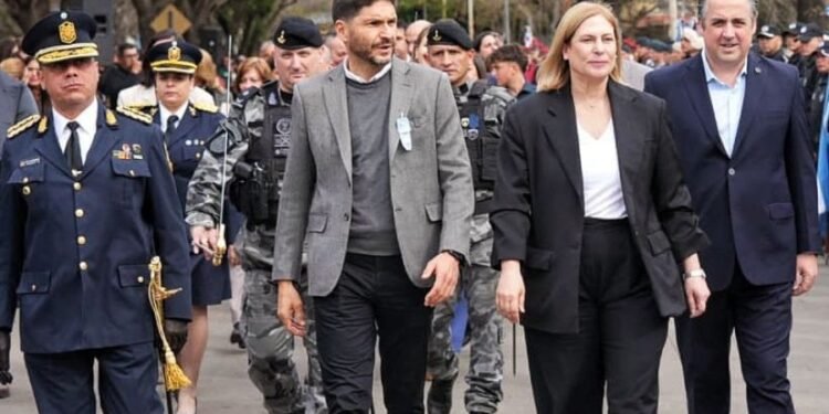 Pullaro: “Nuestra Policía ha seguido un método que trajo paz y seguridad, y está cambiando la historia de la provincia”