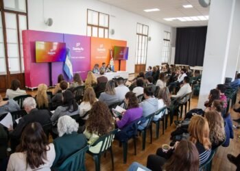 Salud Mental: Provincia avanza en una guía de cuidados para prevenir el suicidio