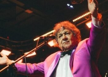 Cacho Deicas inicia su camino solista y anuncia show en el Gran Rex