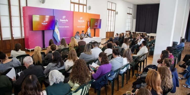 Salud Mental: Provincia avanza en una guía de cuidados para prevenir el suicidio