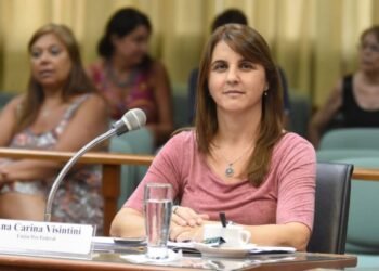 «Parece que es el nuevo modus operandi, negar a los funcionarios a responder consultas públicas»