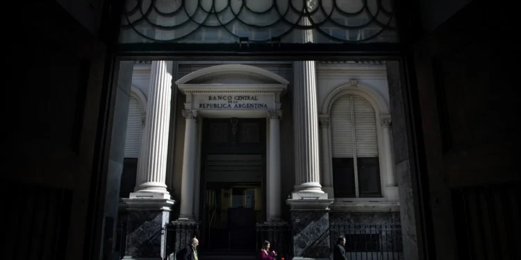 La política en foco Desde este lunes y por un mes vuelven a votar los mercados