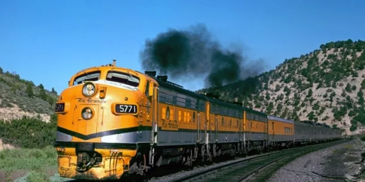 Tragedia j Tres adolescentes fueron atropelladas por un tren cuando se sacaban una selfie