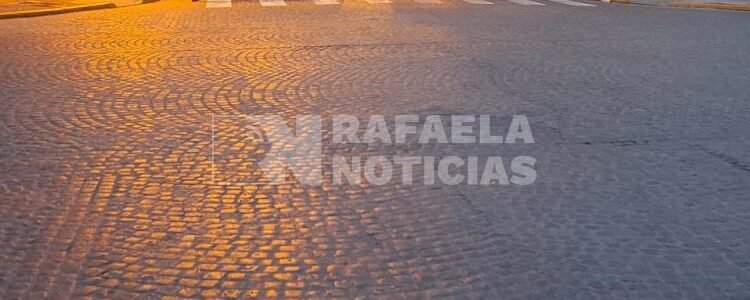 Comenzarán las obras de restauración del adoquinado en la plaza 25 de Mayo