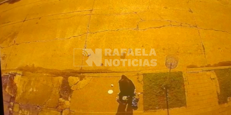 Vuelven a atacar los rompebolsas, esta vez en barrio Villa Rosas