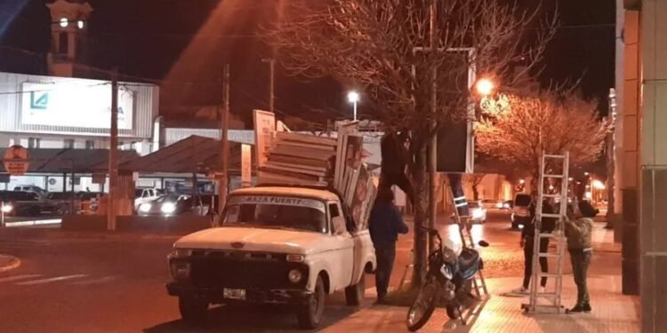 ¿Se viene una elección nacional con poca difusión política en las calles de Rafaela?