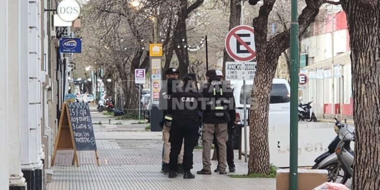 Movimiento policial en el centro de la ciudad: ¿qué pasó?