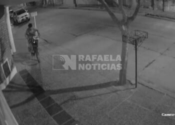 Robo registrado: así se llevaron una bicicleta en barrio Central Córdoba