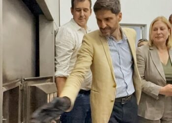 A los narcos se les puede ganar: Pullaro y Scaglia participaron de una histórica quema de drogas en el norte provincial