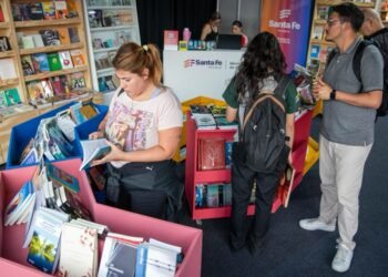 La Feria Internacional del Libro de Rosario vive su última semana con una intensa y atractiva programación