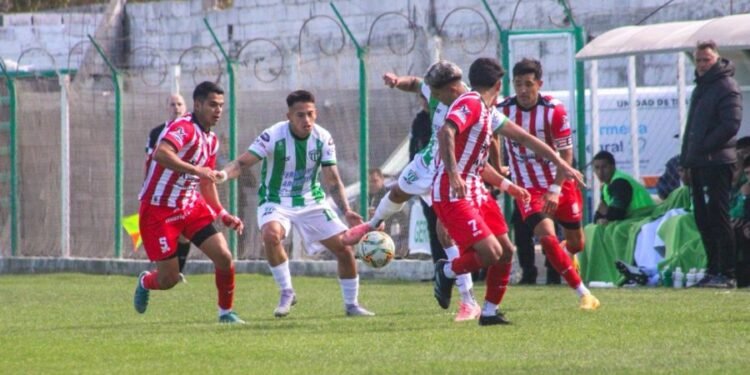 9 de Julio rescató un empate ante Germinal en Rawson