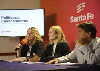 Santa Fe ahorró más del 80 % en medicamentos y garantizó tratamientos pese a los recortes nacionales