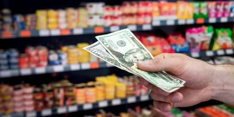 A dos semanas de las elecciones La inflación del Indec y los dólares de Trump se cruzan en un martes bisagra para el Gobierno