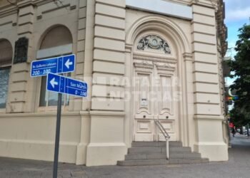 Edificios quedan abandonados y los pueblos pierden conectividad: advierten sobre el cierre de sucursales bancarias en la región