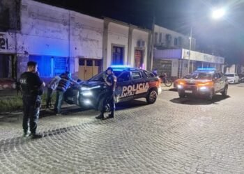 Más de 70 chequeos e identificaciones en los barrios Villa Rosas, Sarmiento y Belgrano